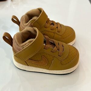Nike Baby Court Borough Sneakers